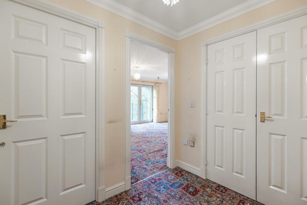 The Vale, London, W3 - View 5