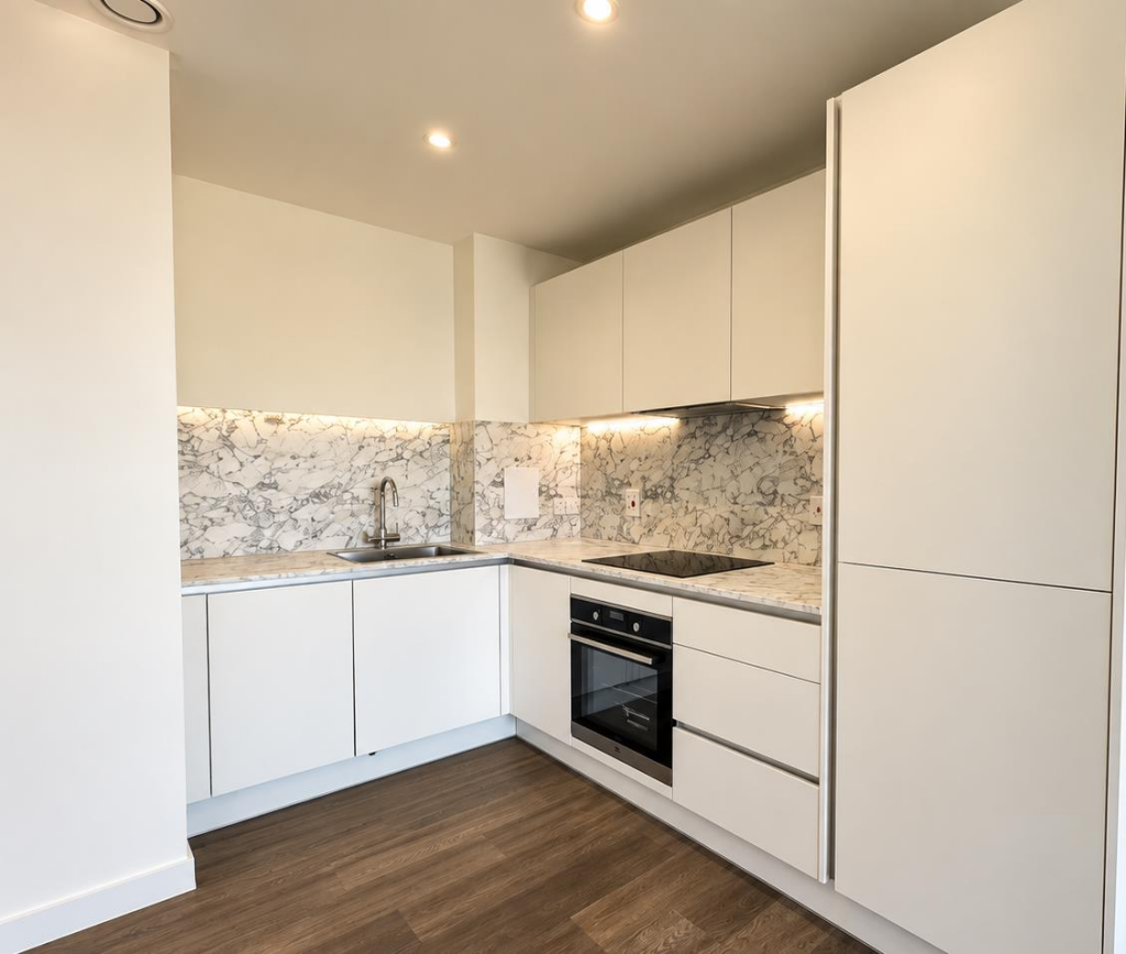 Apartment in London, The Hyde, West Hendon - View 3