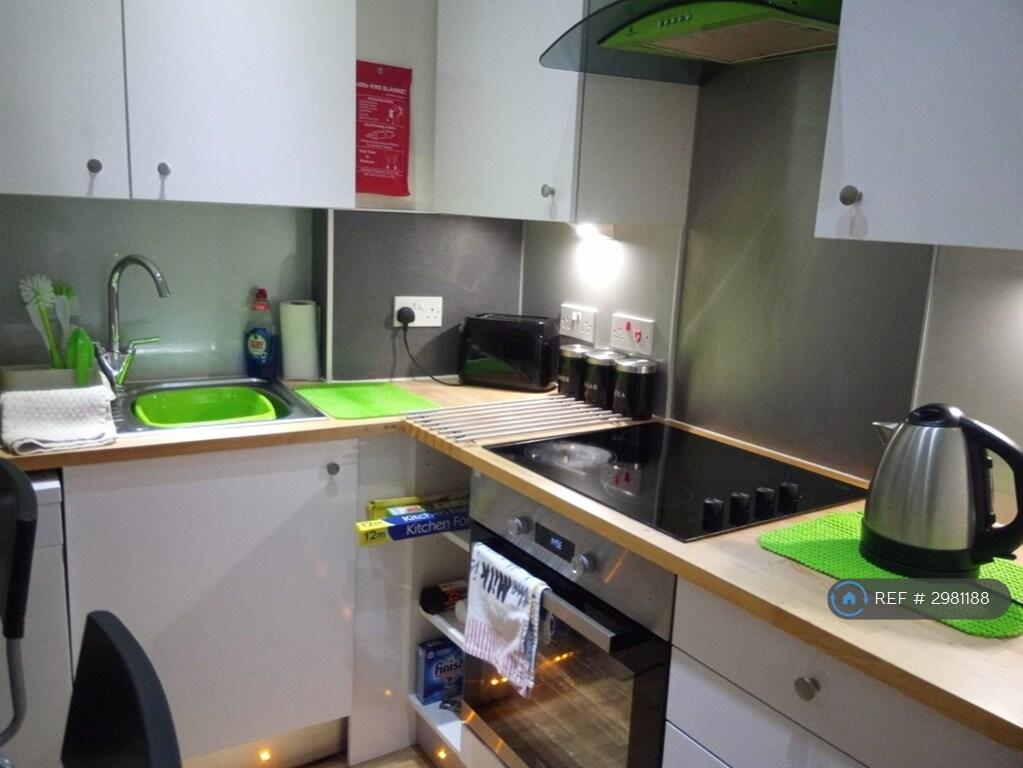 Urquhart Road, Aberdeen, AB24 photo 3