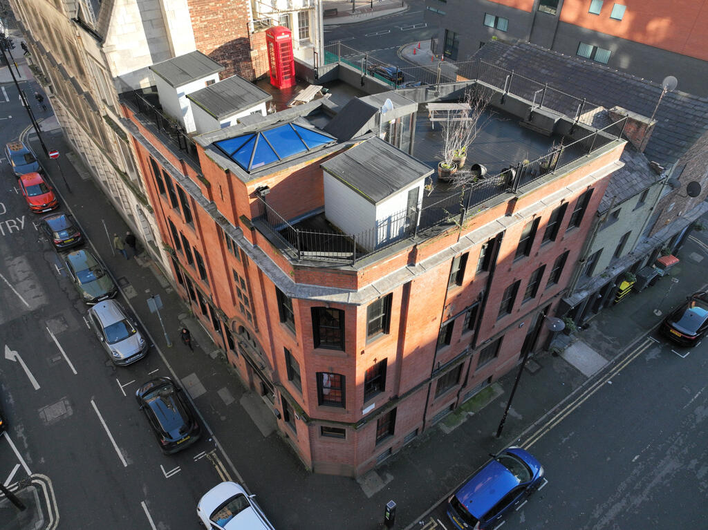 Main image of property: Chatham House, Chatham Street, Manchester, M1 3AY