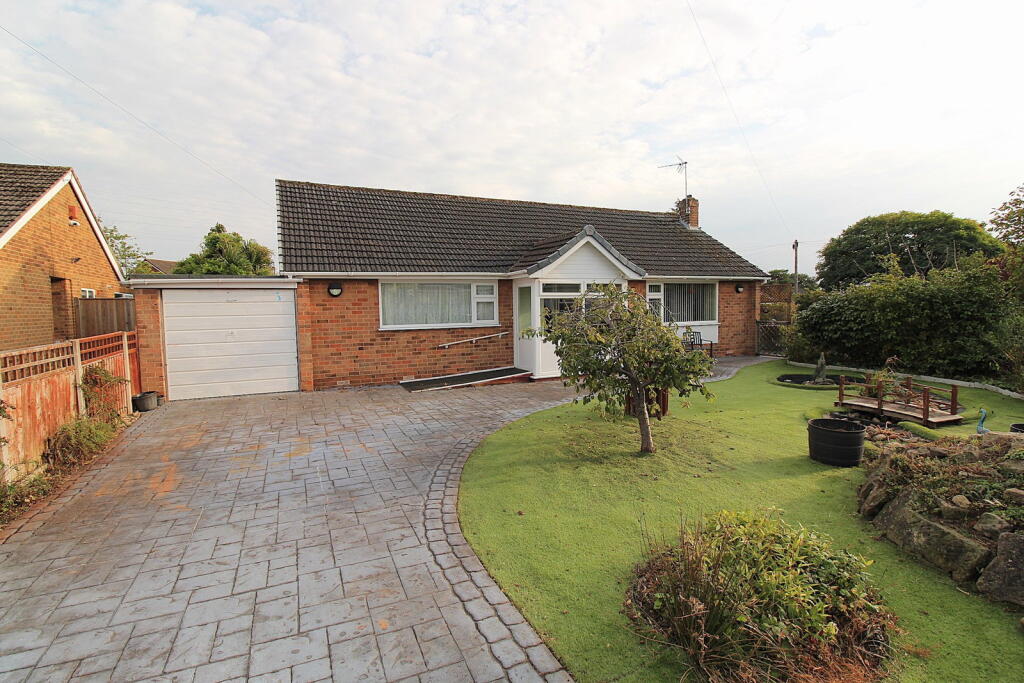 2-bed detached on 5 Fellside, Spondon, Derby, £329,950
