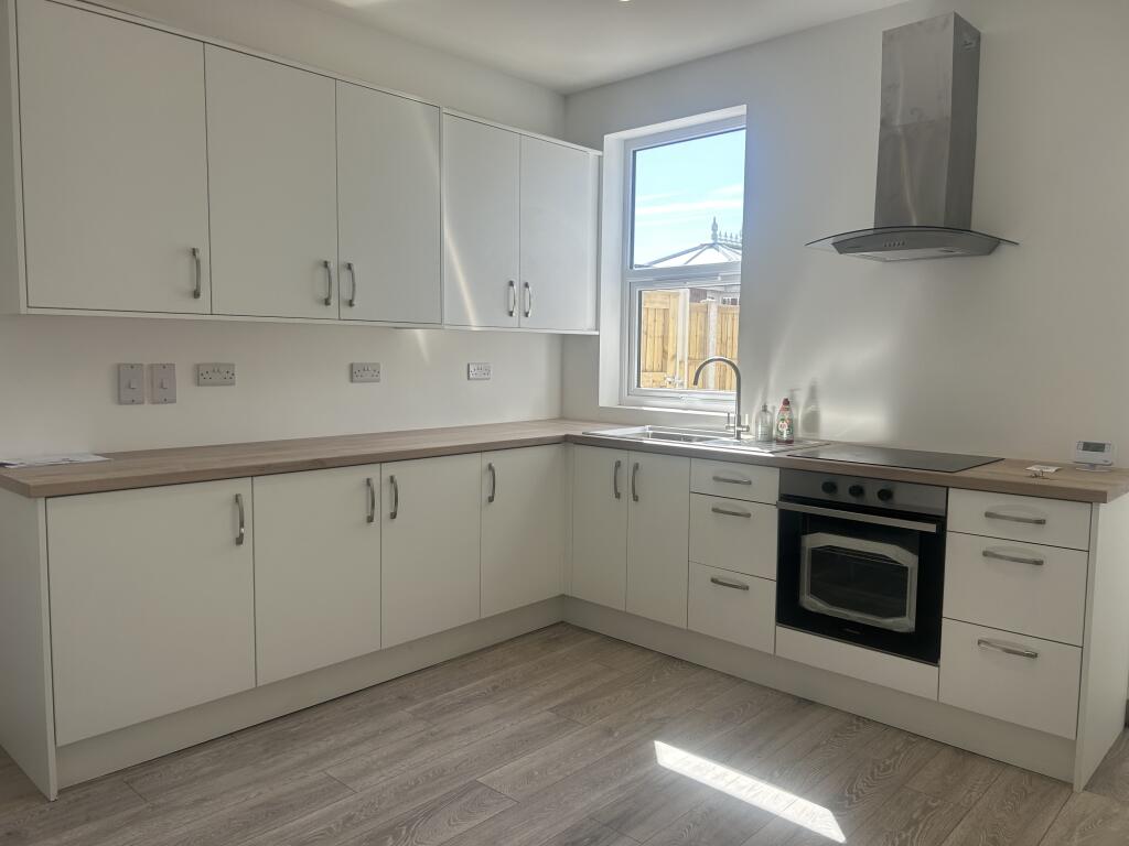 House in Nottingham, Selston - View 5