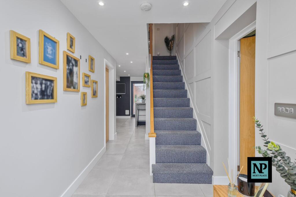 Additional image 8 of Slingsby, Tamworth, B77