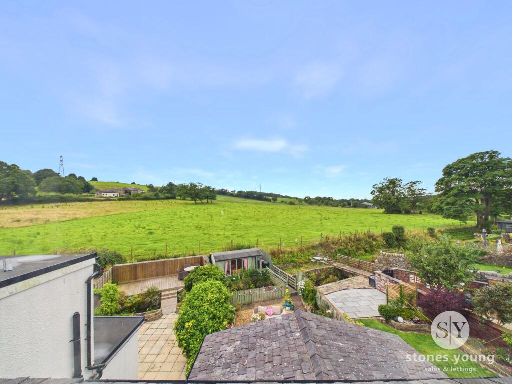 Knowsley Road, Wilpshire, BB1 photo 2