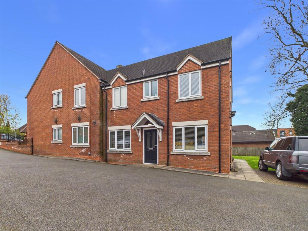 Main image of property: Mayflower Court,, Stratford-Upon-Avon