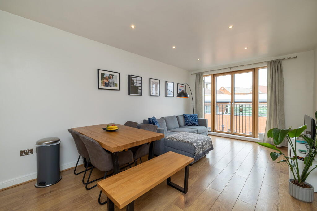Apartment in Birmingham - View 4