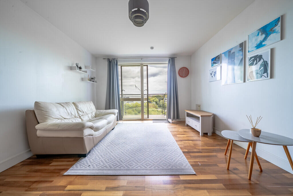 Apartment in Birmingham, West Midlands - View 4