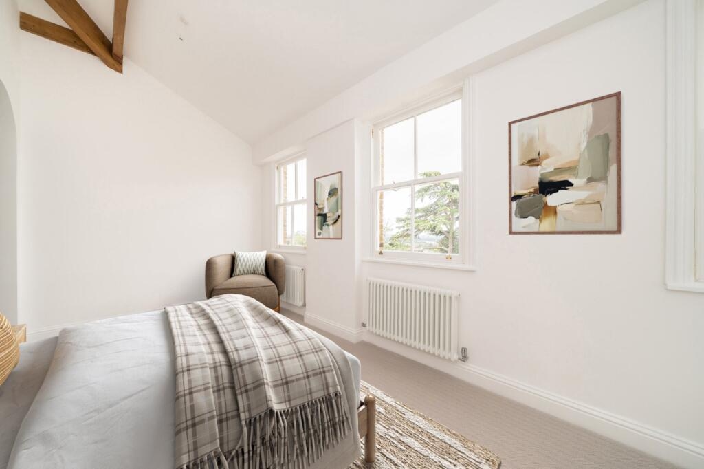 House in London - View 5