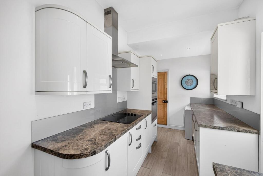 House in Harrogate - View 5