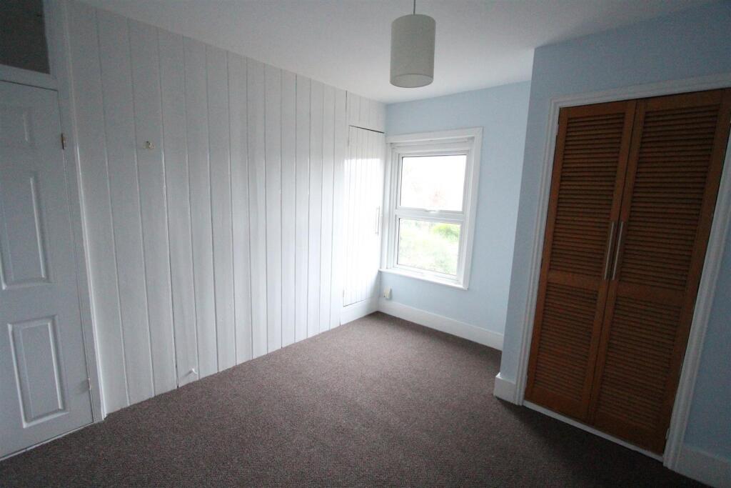 95 Ufton LaneSittingbourneKent photo 3