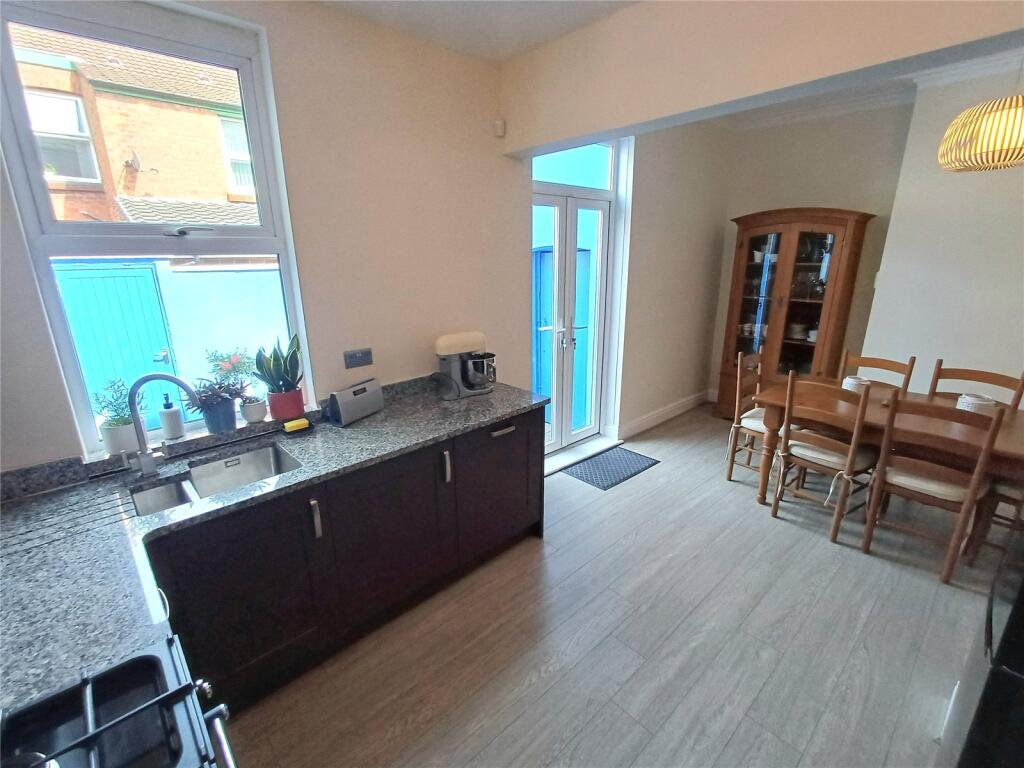 Crawford Avenue, Mossley Hill, Liverpool, Merseyside, L18 photo 4