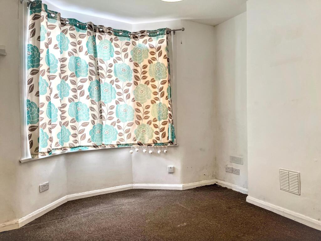 Apartment in London - View 2