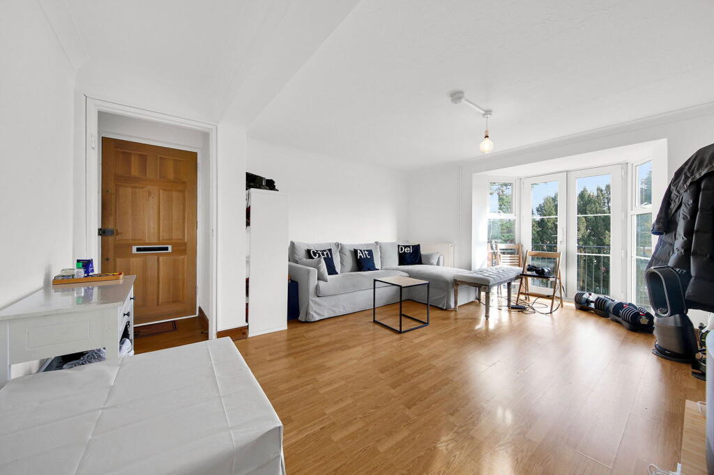 Main image of property: Falmouth Avenue, London, E4 9QS