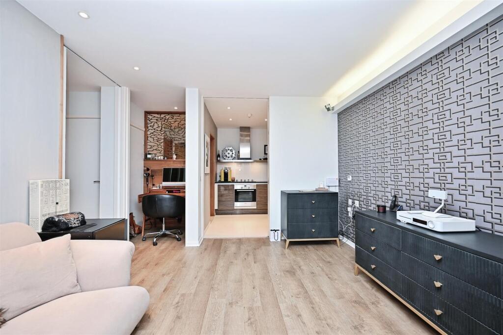 The Penthouse Floors, The Cube East, Wharfside Street, Birmingham - View 3