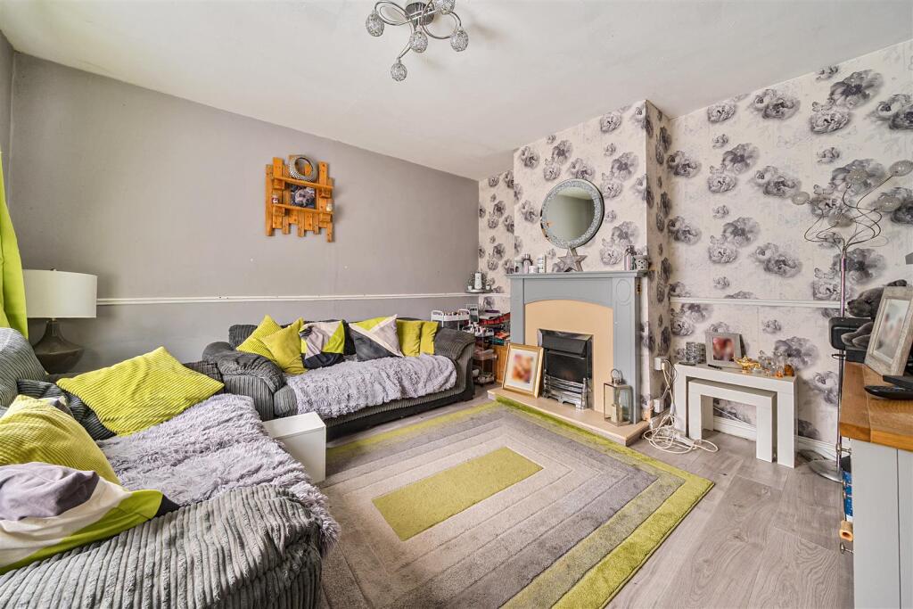 House in Bristol, Stockwood - View 2