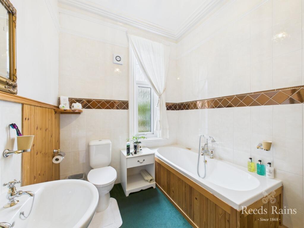 Vernon Road, Bridlington, East Yorkshire, YO15 photo 4