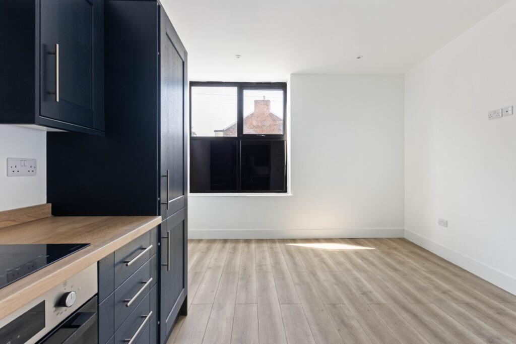 House in Doncaster - View 5