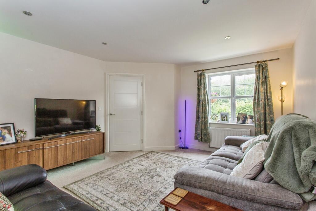 House in South Ribble, Farington - View 5