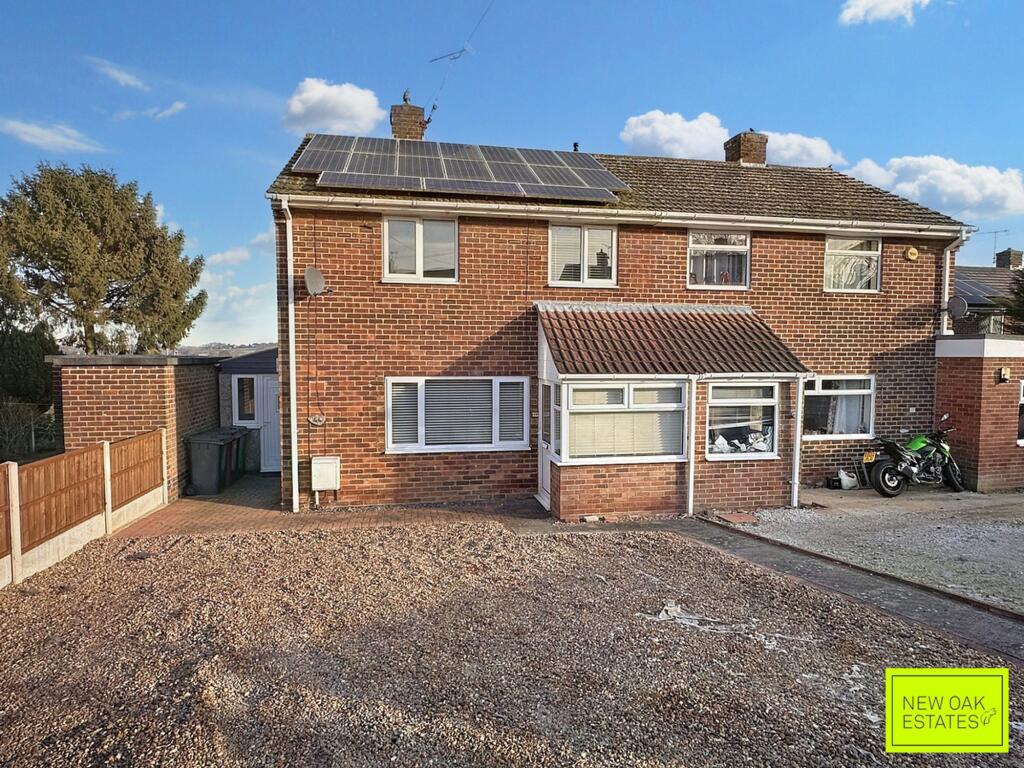 North Side, New Tupton, S42 photo 2