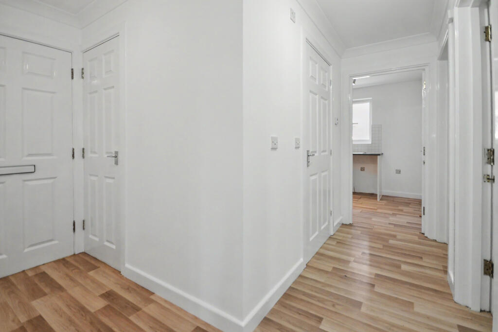 Apartment in Bournemouth - View 2