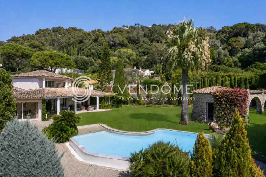 Main image of property: Provence-Alps-Cote d`Azur, Alpes-Maritimes, Cannes