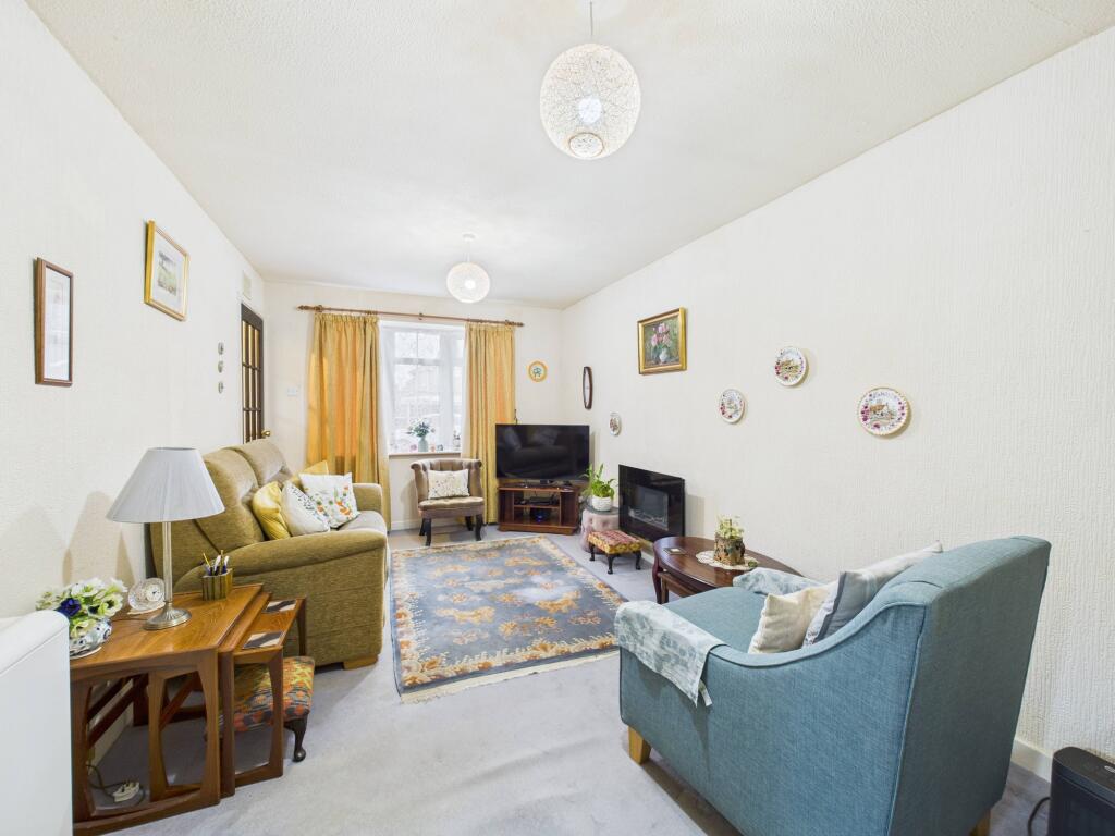 Kirkistown Close, Alvaston photo 2