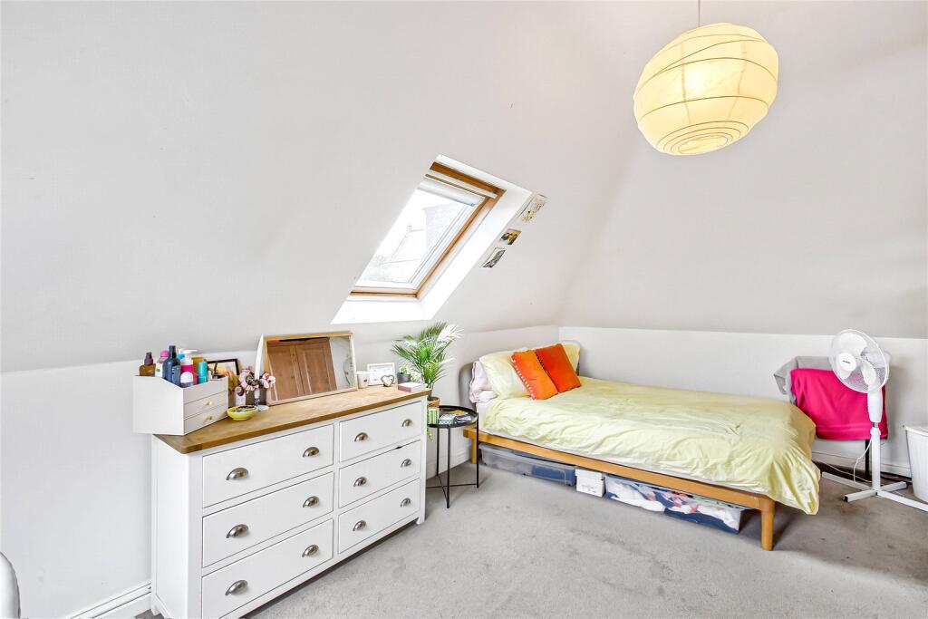 Apartment in London - View 4