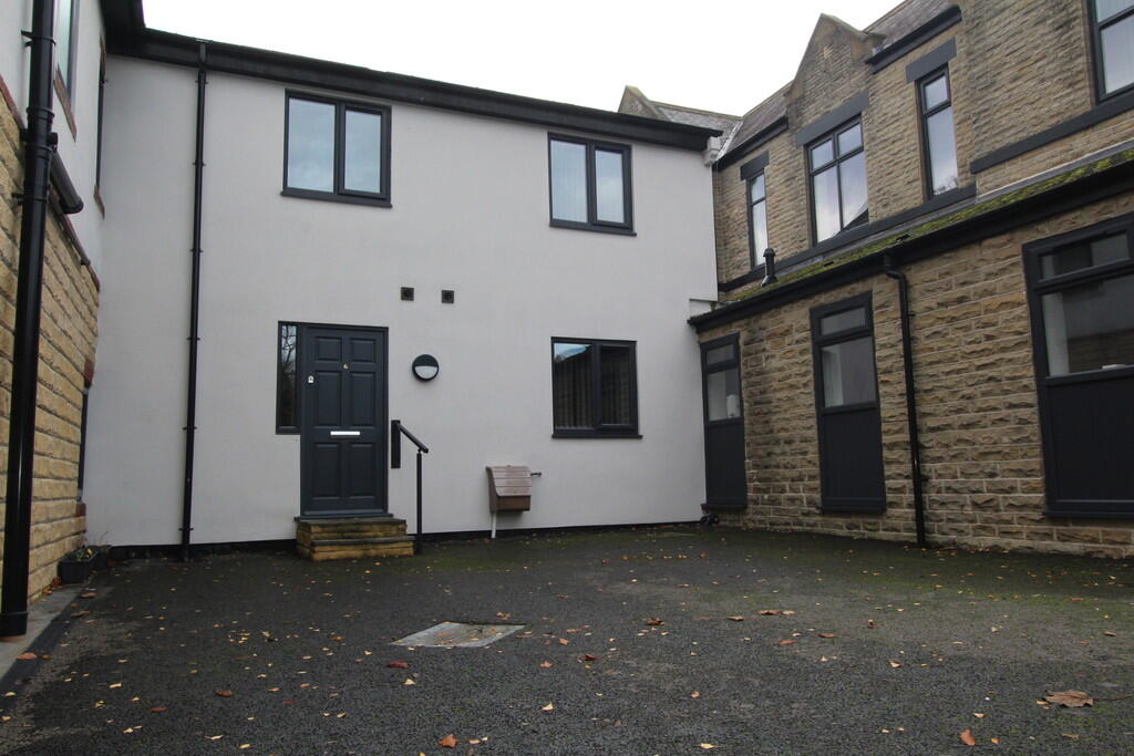 Main image of property: Housley Lane, Chapeltown