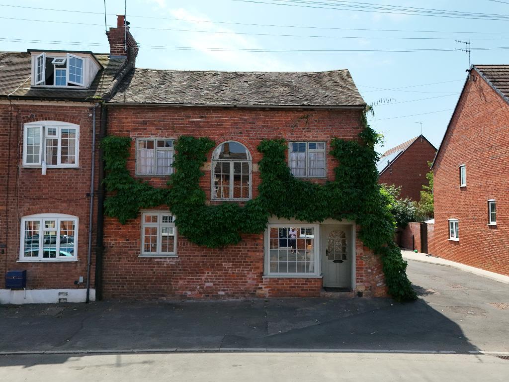 Main image of property: 55 Newlands, Pershore, Worcestershire, WR10 1BP