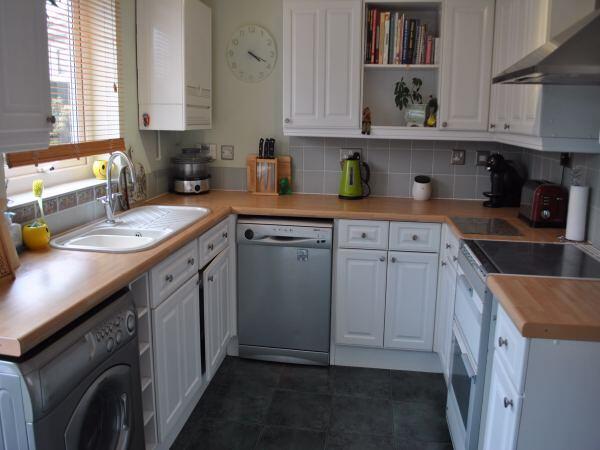 House in Northampton, North Northamptonshire - View 2