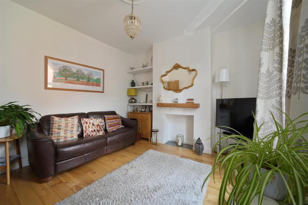 House in Sheffield - View 5