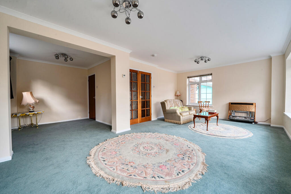 House in Bray - More