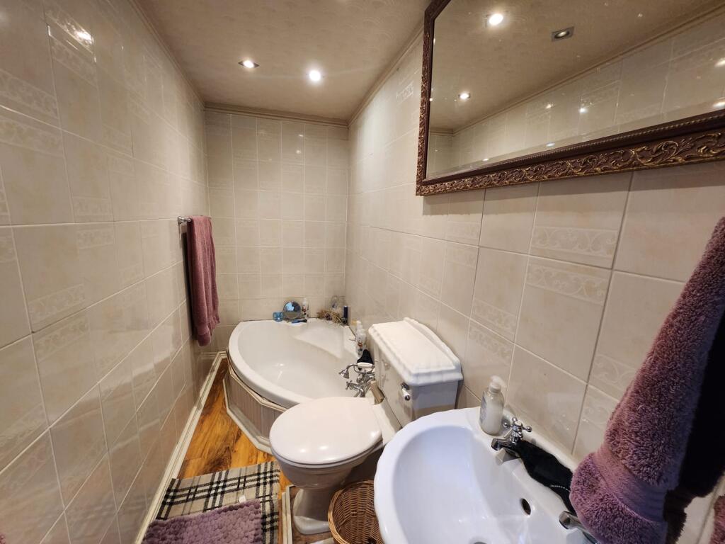 Additional image 27 of Cutler Heights Lane, BD4 9JG