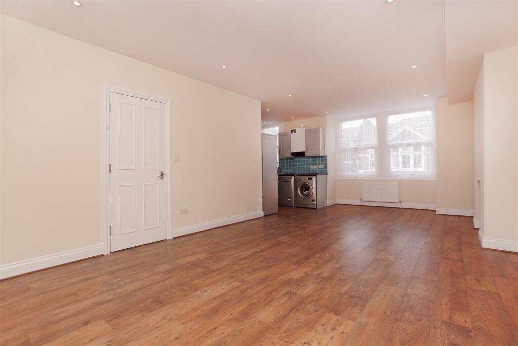3-bed flat on Marys Road, Willesden Junction, London, £475,000
