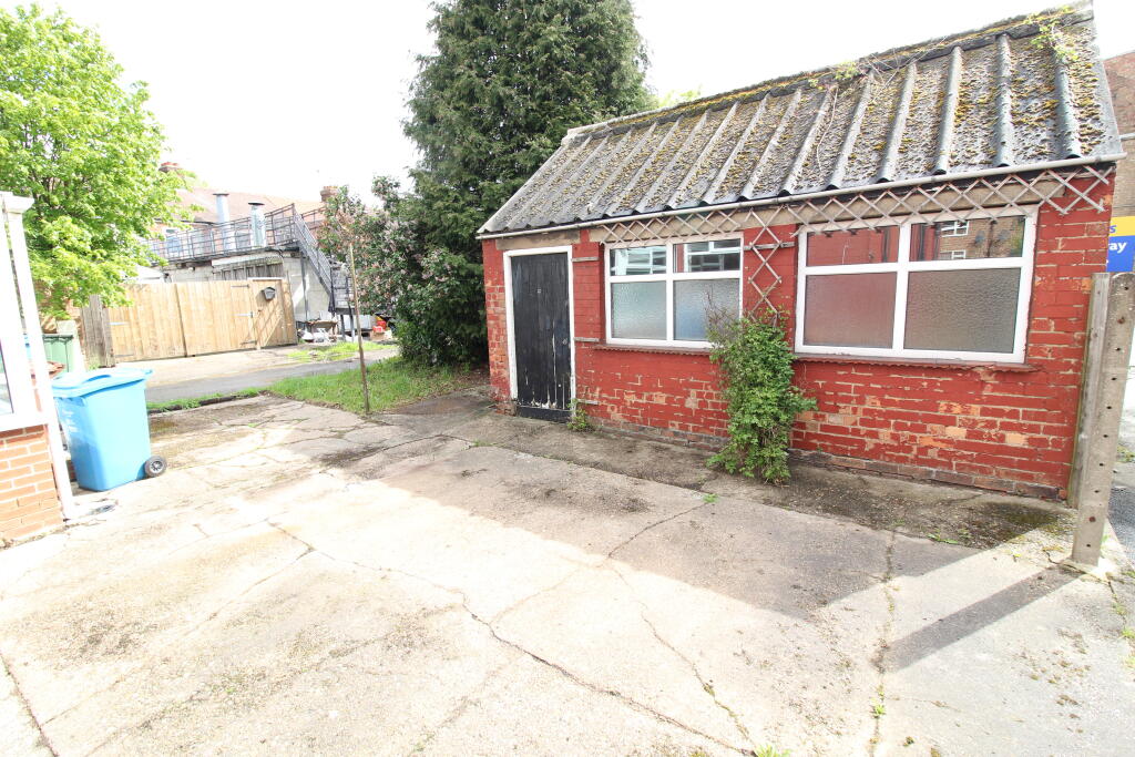 Dunston Road, Kingston Upon Hull, City Of Kingston Upon Hull photo 5