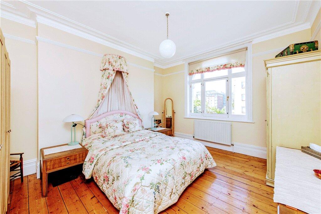 Main image of property: St. Marys Mansions, St. Marys Terrace