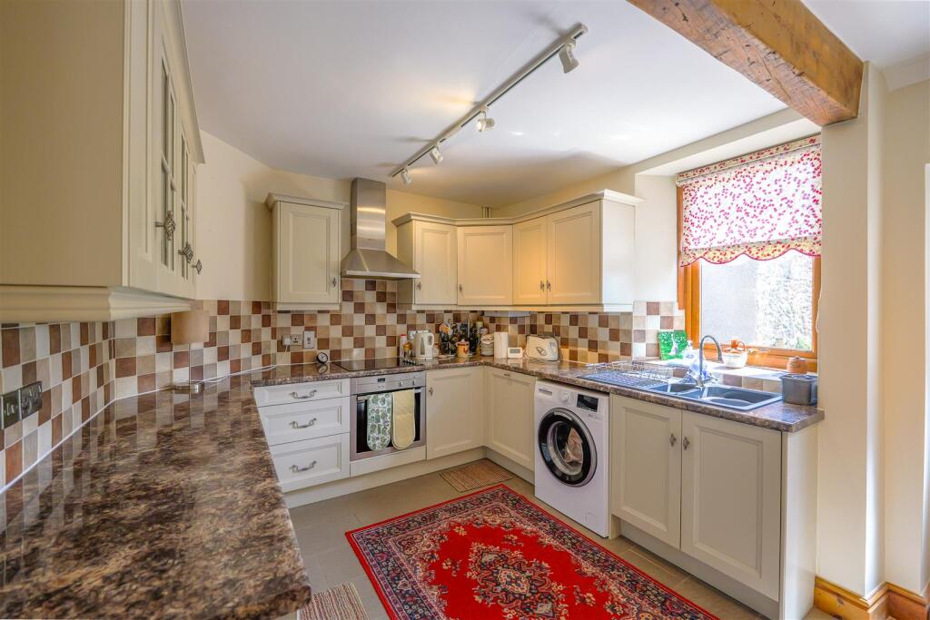 2 Norcot Rise, Ingleton photo 2