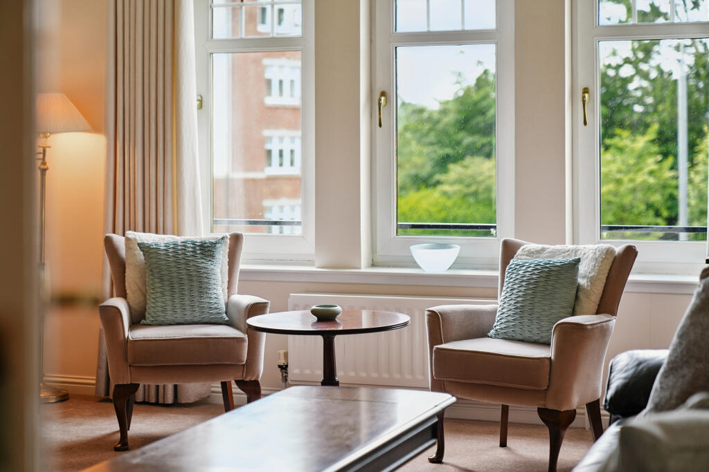 Apartment in Glasgow, New Cathcart, Muirend - View 5