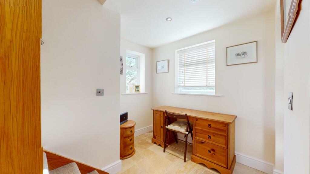House in Wrexham, Hope - View 5