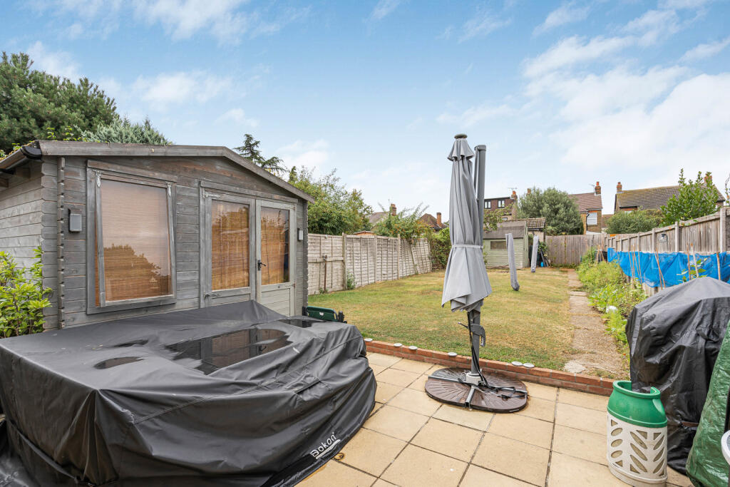 House in Twickenham - View 4