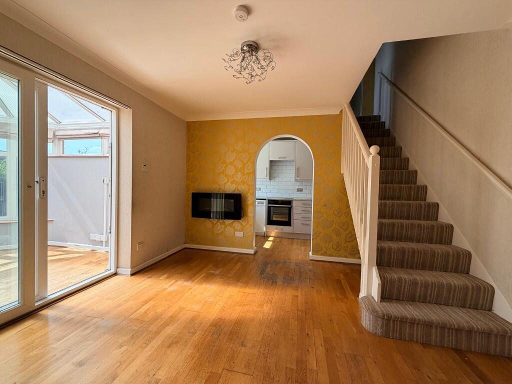 House in Milton Keynes, Browns Wood, Walton - View 2