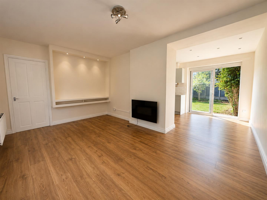House in Manchester, Greater Manchester - View 2