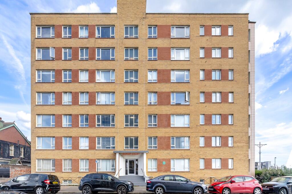 Main image of property: Kingsway, Hove, BN3