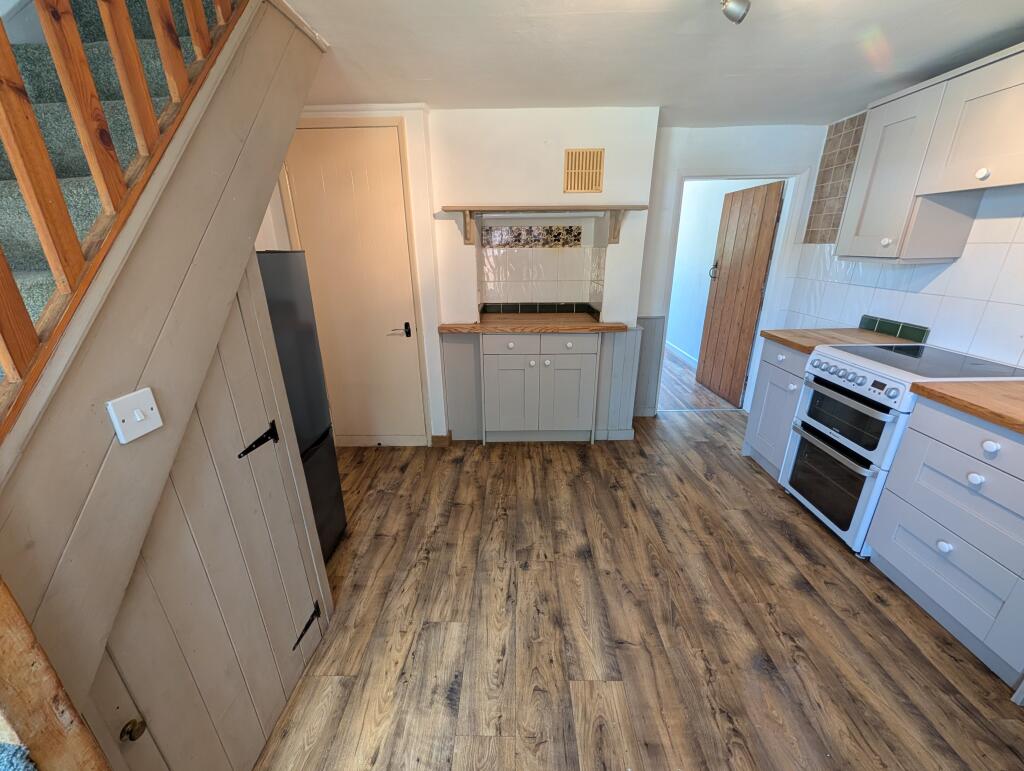 House in Southampton - View 3