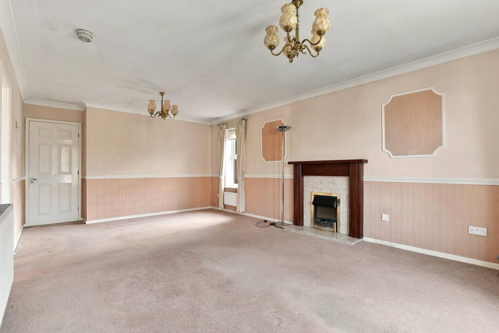 House in Rotherham, Bramley - View 3