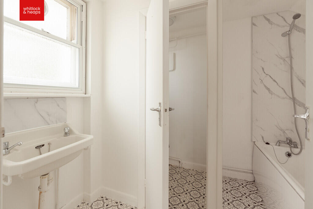 Apartment in Brighton, Brunswick - View 5