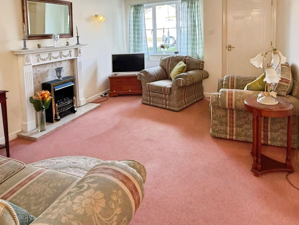 House in Harborough, Scraptoft - View 5