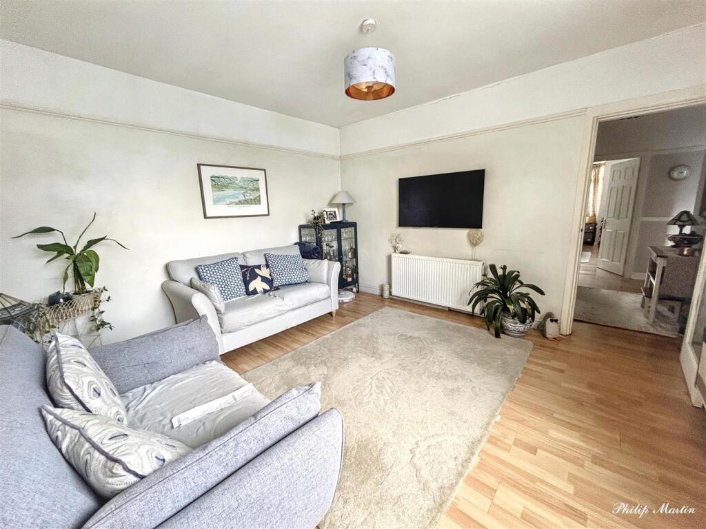House in Truro - View 5