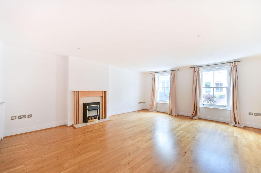 House in London - View 3
