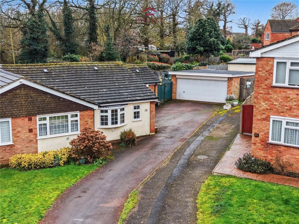 Main image of property: Pollards Close, Goffs Oak, Waltham Cross, Hertfordshire, EN7